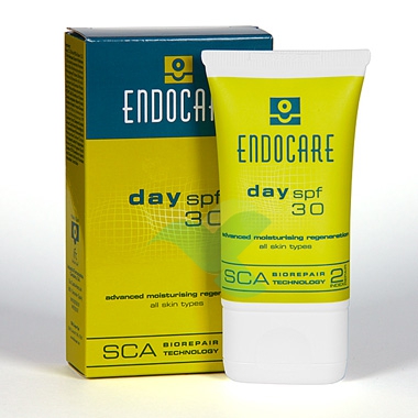 Endocare Linea Day SPF30 Emulsione Fluida Idratante Rigenerante Emolliente 40 ml
